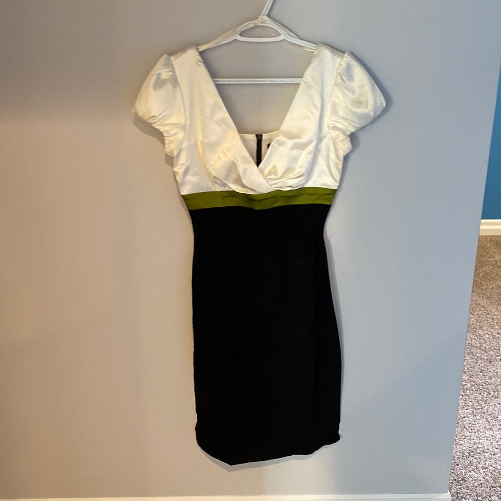 Women’s mid length dress